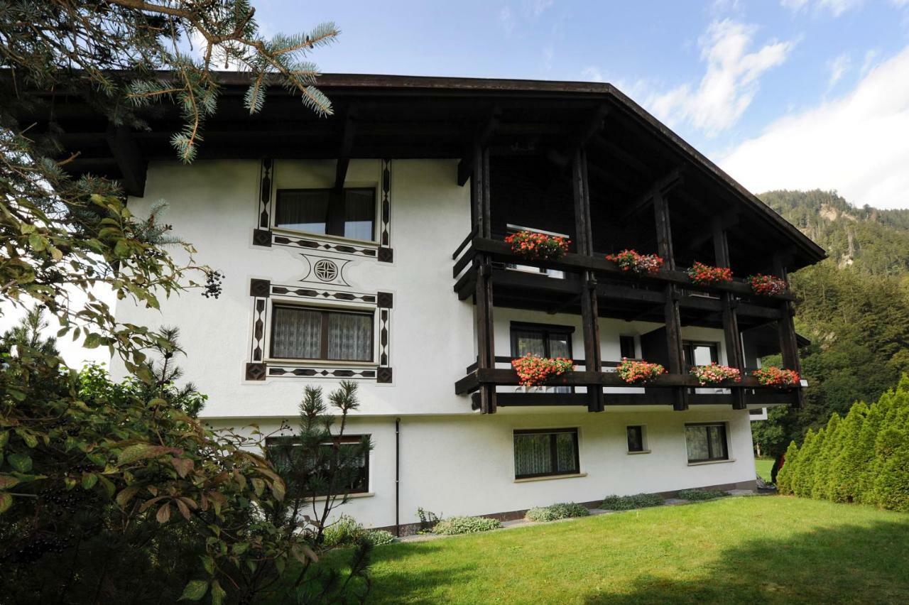 Bed and Breakfast Haus Karin Sankt Gallenkirch Exterior foto