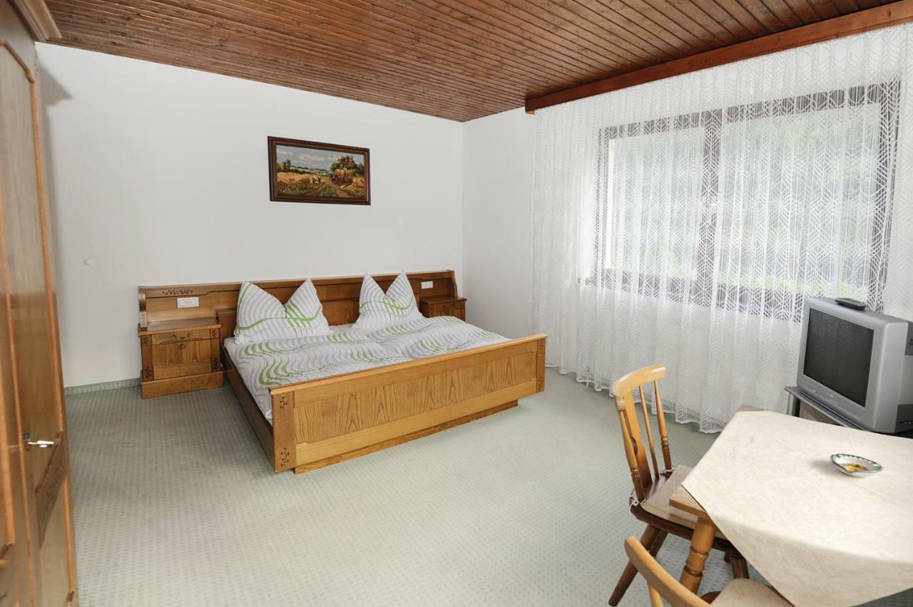 Bed and Breakfast Haus Karin Sankt Gallenkirch Zimmer foto